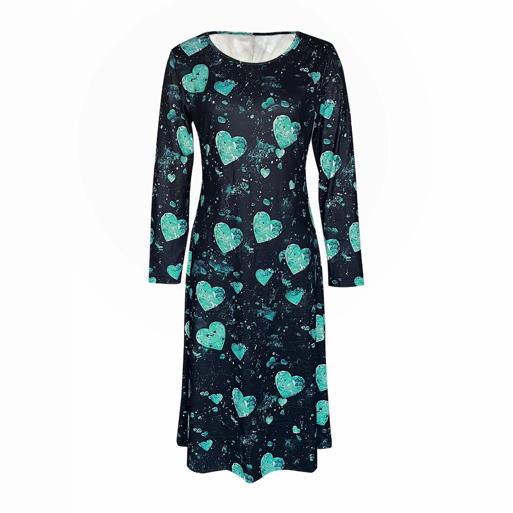 Womens Crew-Neck Casual Valentines Day Dress With A Heart And Digital Print