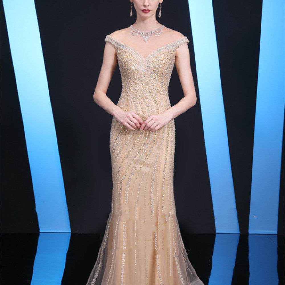 Elegant And Noble Banquet Welcome Dress